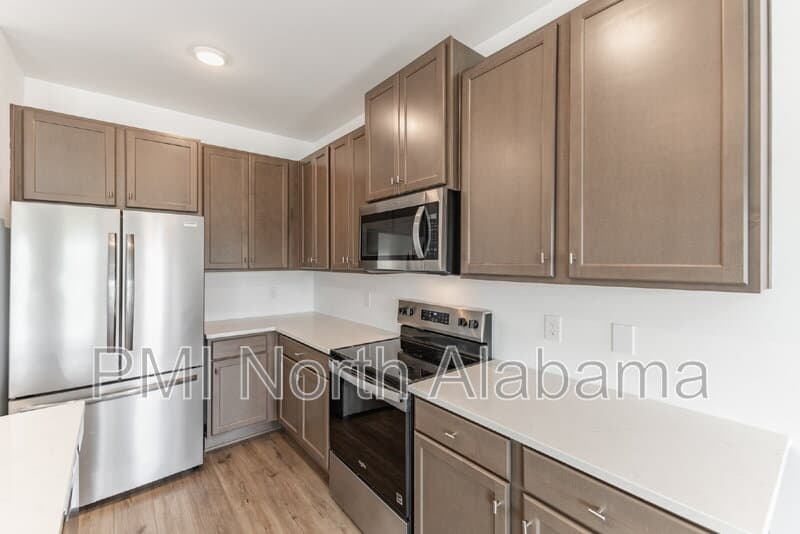 Huntsville Townhome: 7580 Discovery Point Drive Northwest