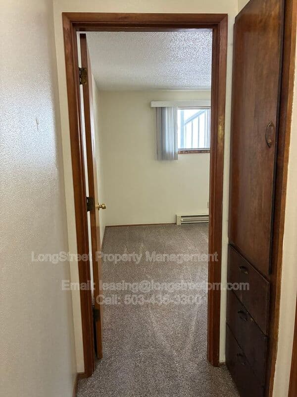 Corvallis Condo: 1250 SW E Ave