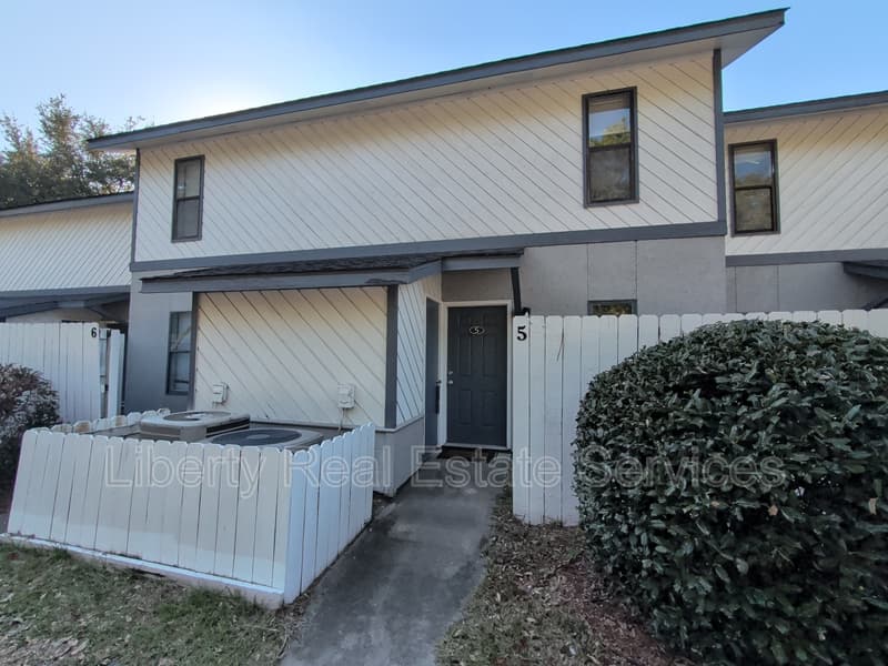 Hinesville Condo: 107 Gilbert St