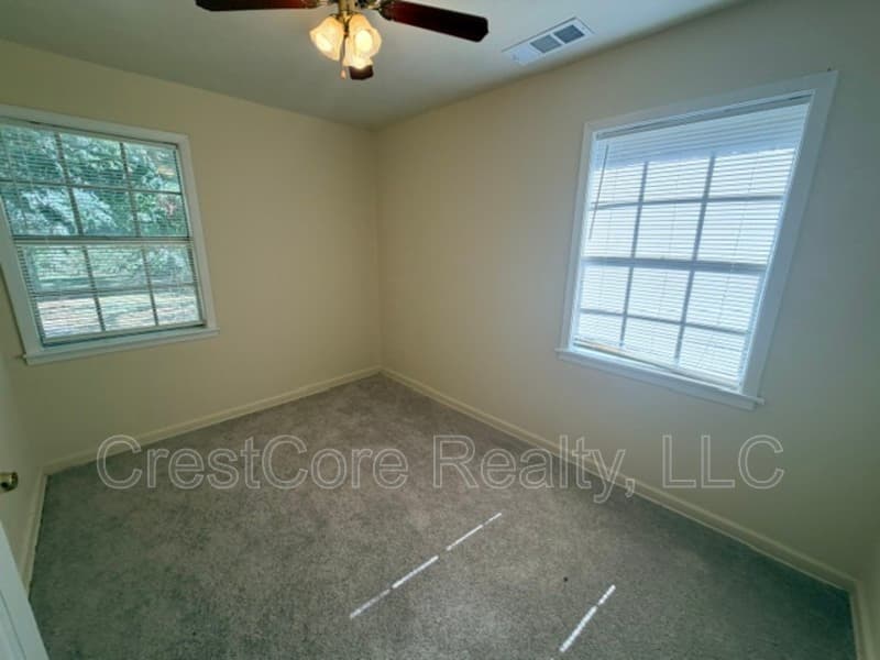 Memphis House: 3162 Ford Rd