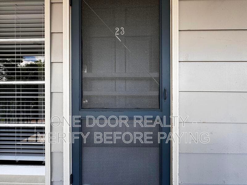 Williamsburg Condo: 732 Scotland Street