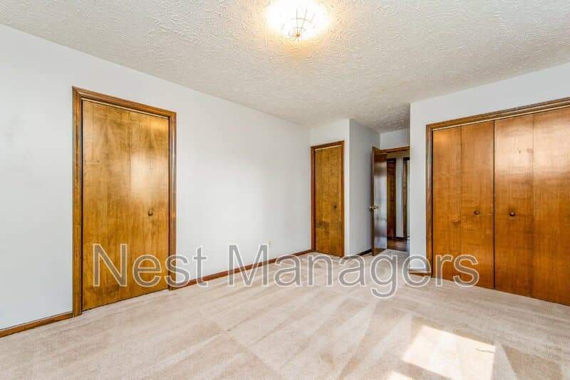 Fayetteville House: 3597 Hastings Drive
