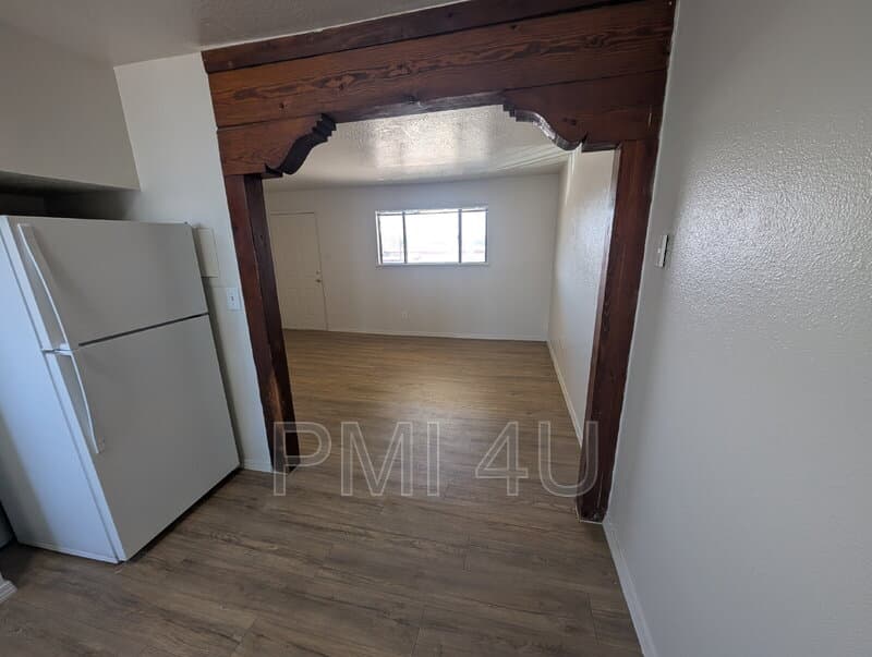 Belen Condo: 118 South Main St Unit#9