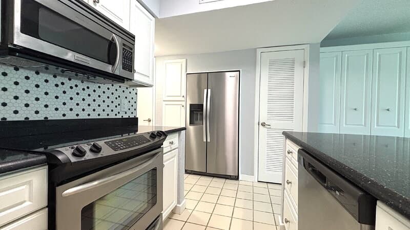Daytona Beach Condo: 1437 North Atlantic Avenue