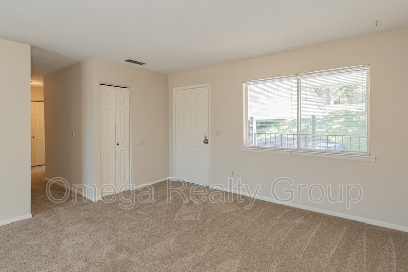 Jasper Condo: 1701 14th Ave E