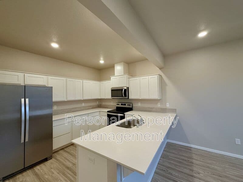 Vancouver House: 2633 NE 115th Place