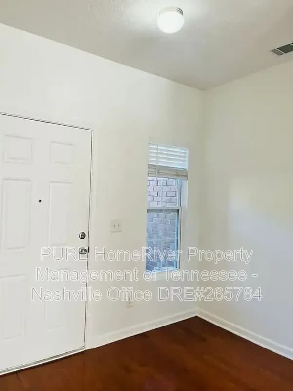 Brentwood House: 8625 Altesse Way