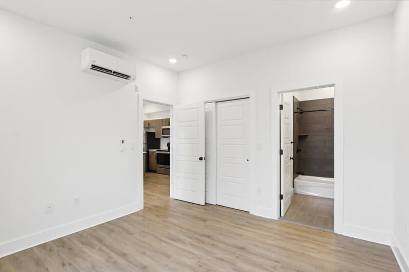 Philadelphia Condo: 6155 Ridge Avenue - 303