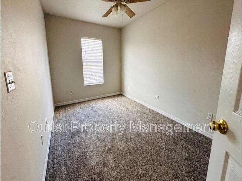 Orlando Townhome: 6114 Chapledale Drive