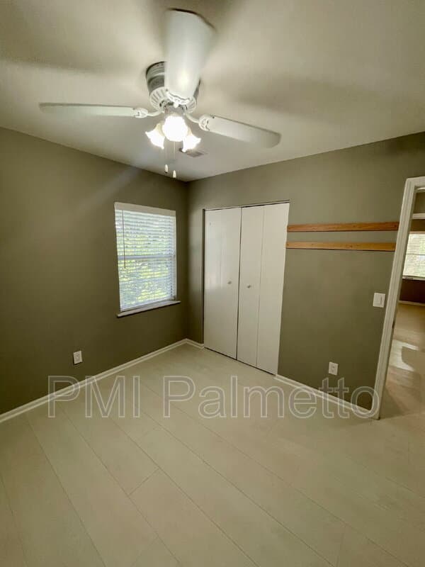 Columbia Condo: 2A Cutlers Court