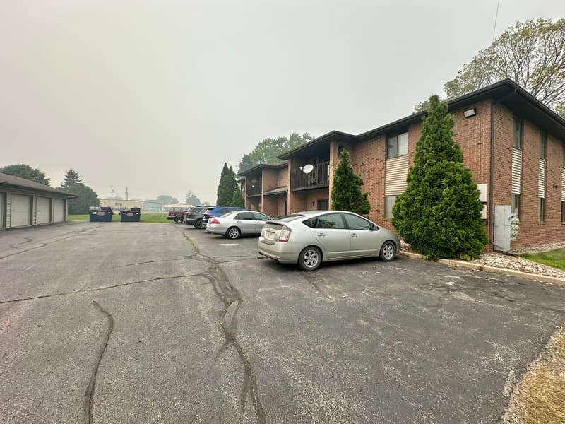 Seymour Condo: 230 Robbins Street - 6