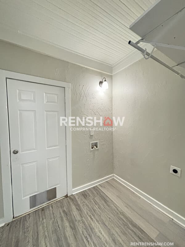 Memphis House: 1571 E Mclemore Ave