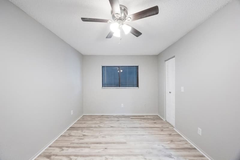 Largo Townhome: 2820 South Pines Drive - 131
