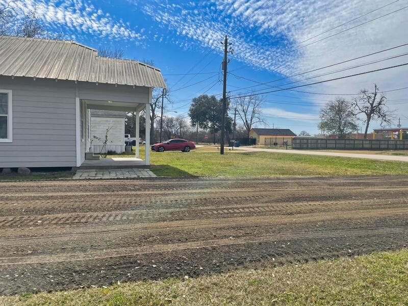 Rosenberg House: 2609 3rd Street