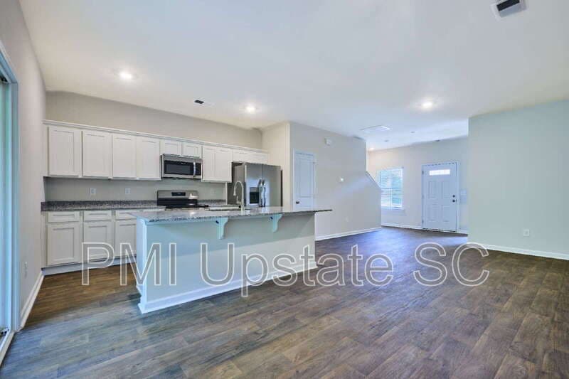 Pendleton Townhome: 103 Pendleton Place Way