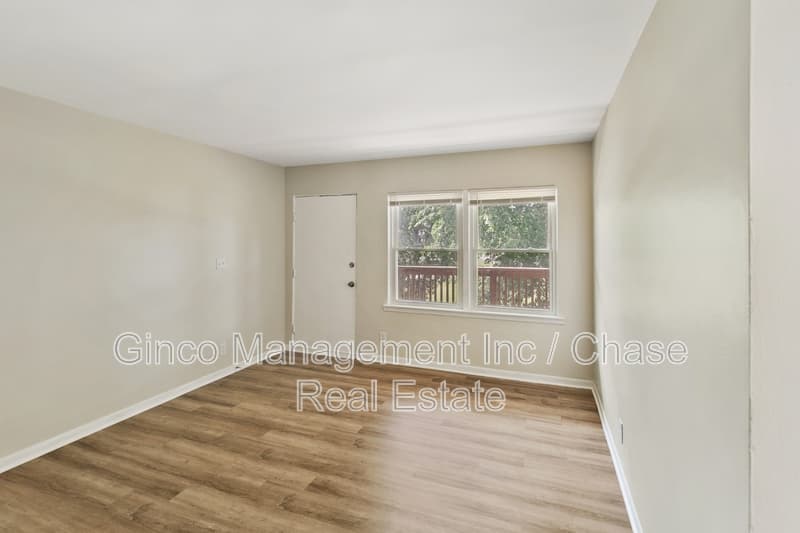 Aurora Condo: 991 Tollview Avenue - 10