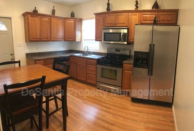 Pittsburgh House: 3104 Jane Street
