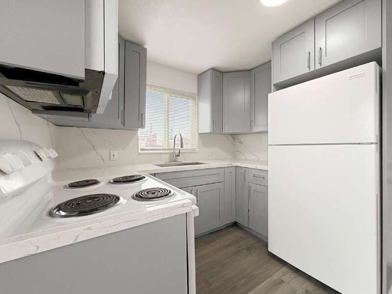 Hollywood House: 5716 Mayo Street