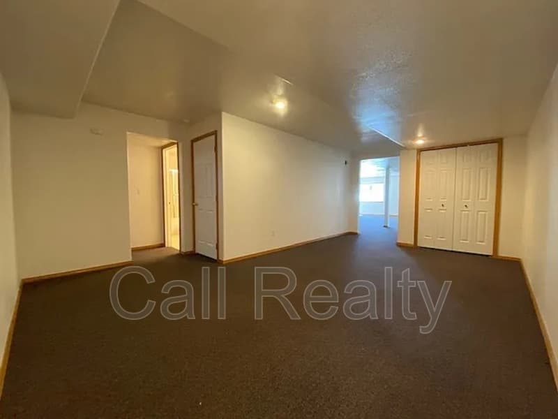 Spokane Valley House: 921 S Shelley Lake Ln