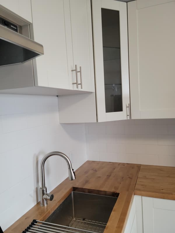 Pella Condo: 205 Oskaloosa Street - 202