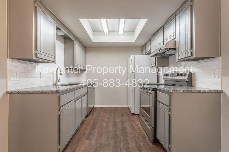Oklahoma City Condo: 9016 - 9020 N Rockwell Dr