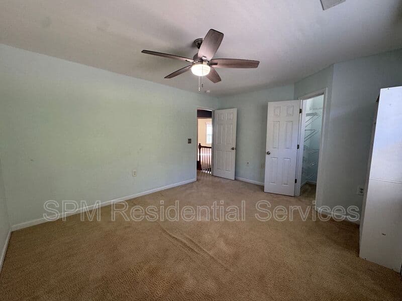 Leland House: 9837 N. Olde Towne Wynd SE