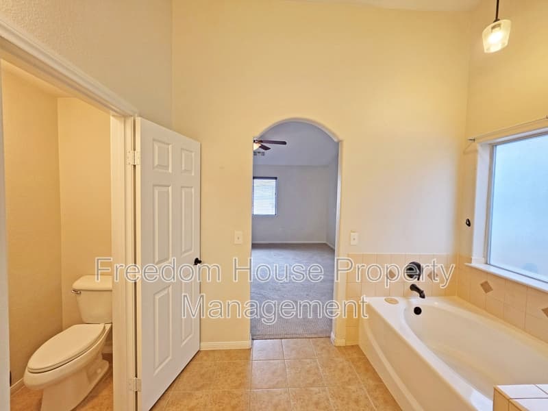 Pahrump House: 410 East Bellville Road