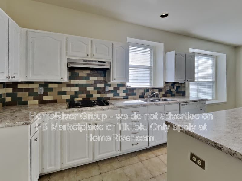 Frisco House: 12101 Jereme Trl
