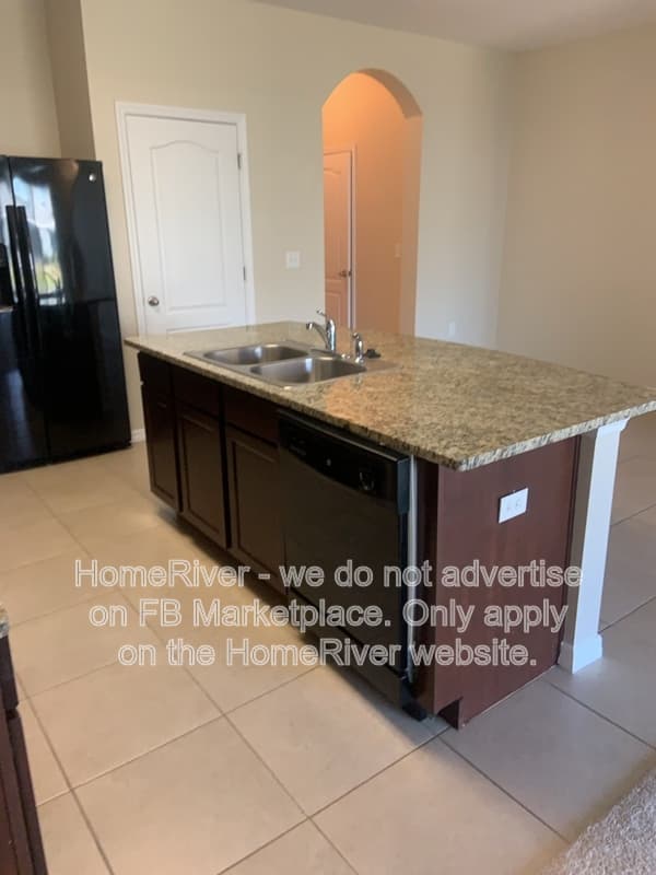 Riverview Townhome: 8831 Indigo Trail Loop
