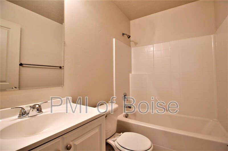 Nampa Condo: 620 10th Ave S