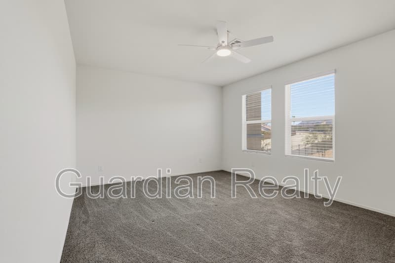 Henderson Townhome: 503 Blue Ridge Cove Ct