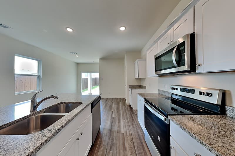 Princeton House: 617 Colgate Cir