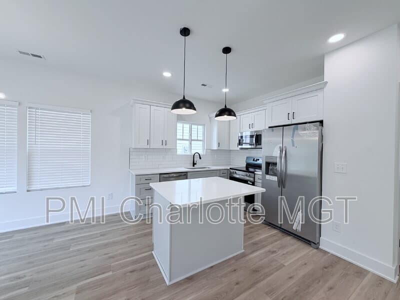 Charlotte Townhome: 7521 Lawyers Road