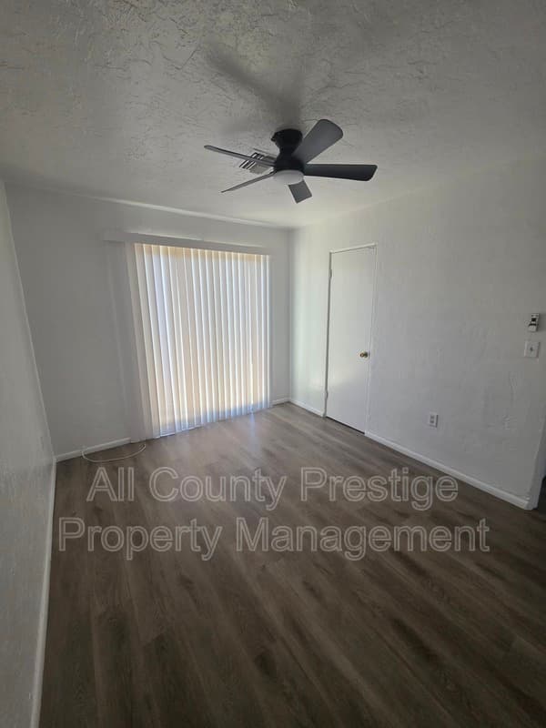 Phoenix Condo: 1915 E Osborn Road