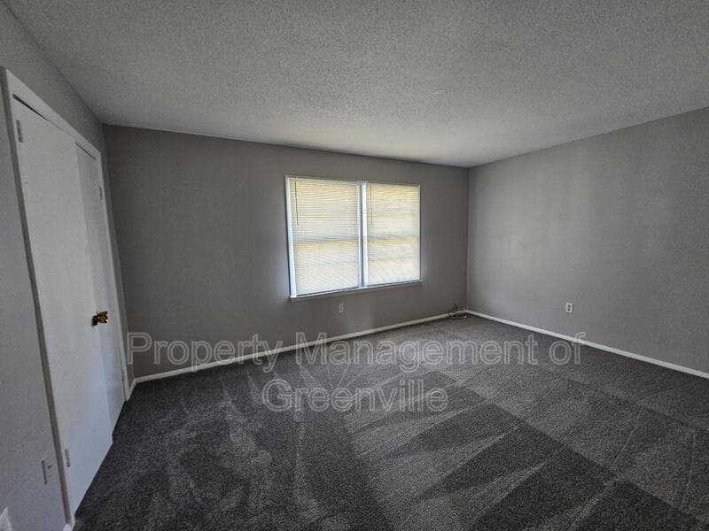 Greenville Condo: 6526 White Horse Rd