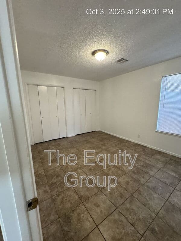 Visalia House: 2724 South Sallee Ct