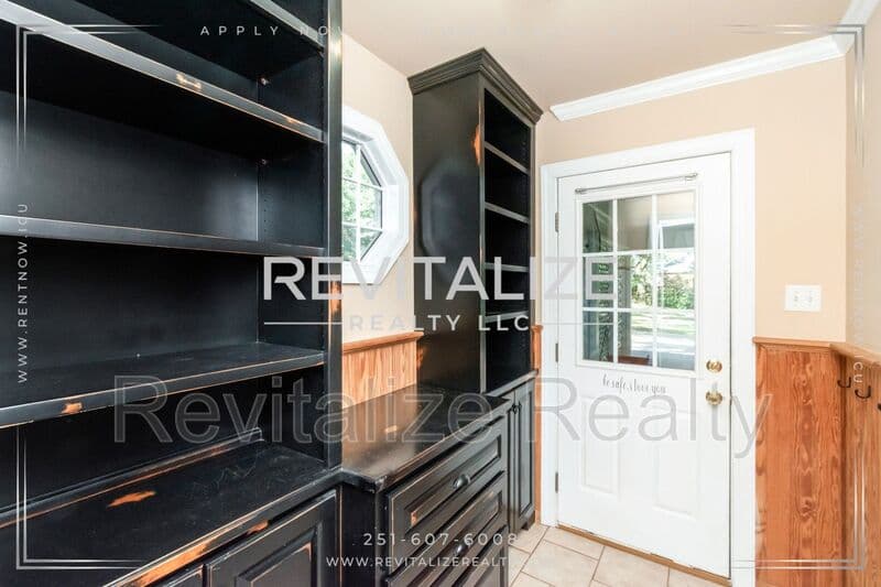 Mobile House: 2949 Cloverland Ct