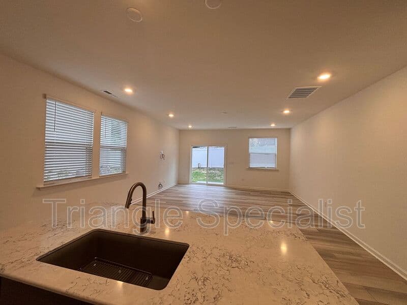 Wake Forest House: 10514 Brookside Reserve Road