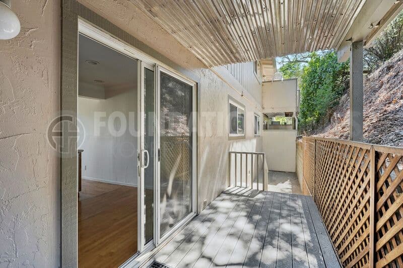 San Rafael Condo: 237 Picnic Avenue