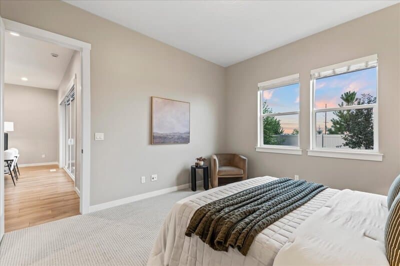 Star House: 2218 North Leatherwood Avenue