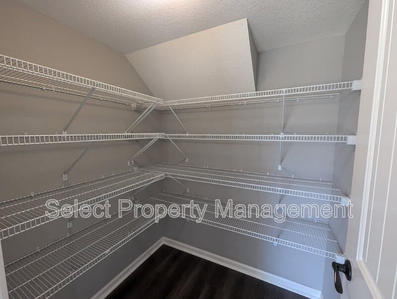 Fort Wayne House: 4835 Redwall Rim Pass