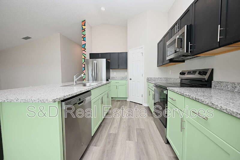 Lakeland House: 5511 Arlington River Drive