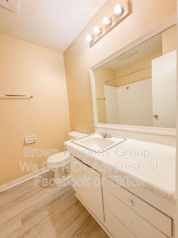 Fayetteville Condo: 2310 Barrington Cir