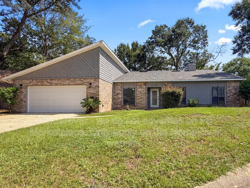 Pensacola House: 4780 Baywind Dr