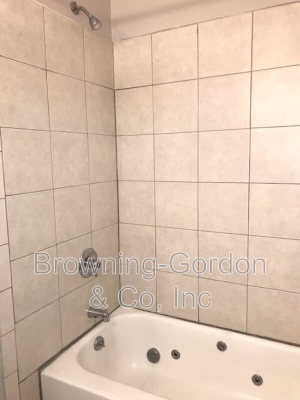 Nashville Condo: 302 Sloan Road