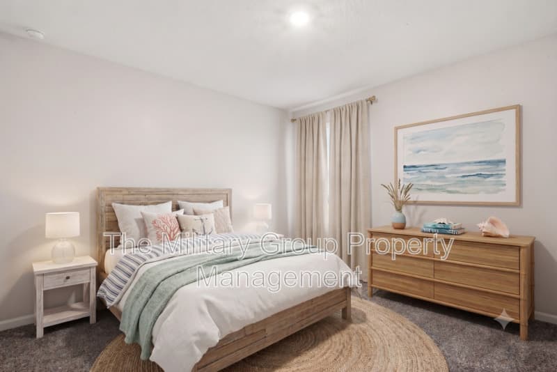Jacksonville House: 15729 Equine Gait Dr