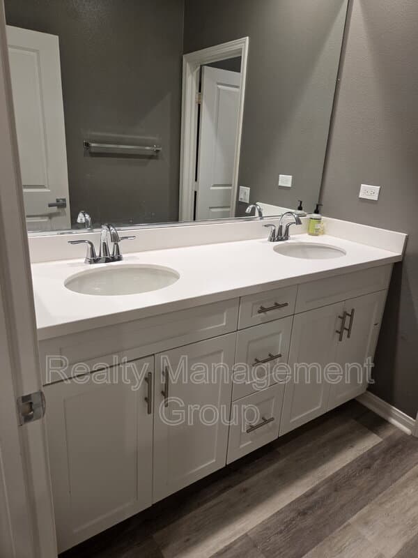 Santee House: 8610 Chaparral Way