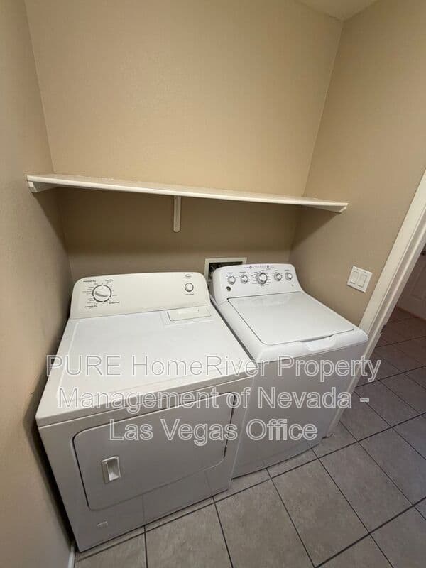 North Las Vegas House: 6109 Blue Luna Street