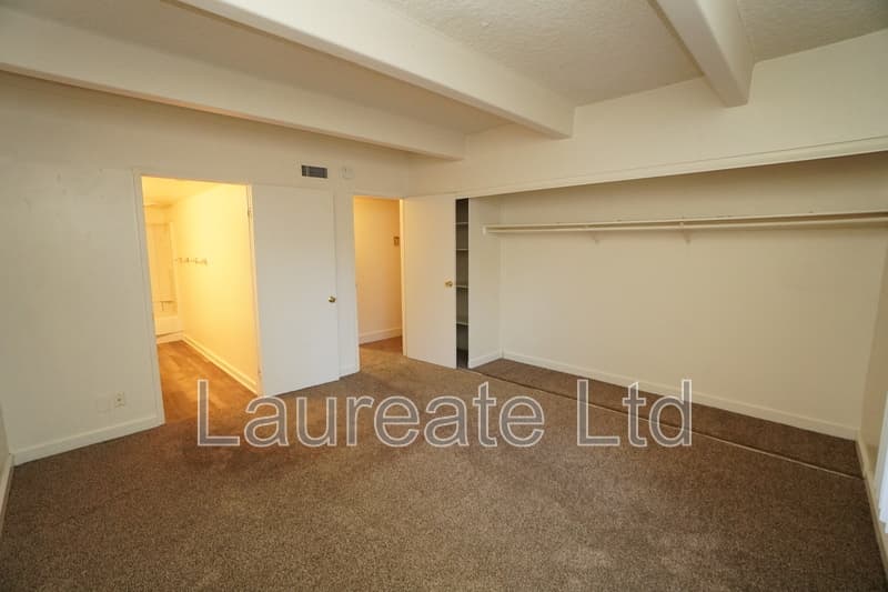 Denver Condo: 9700 E. Iliff Ave