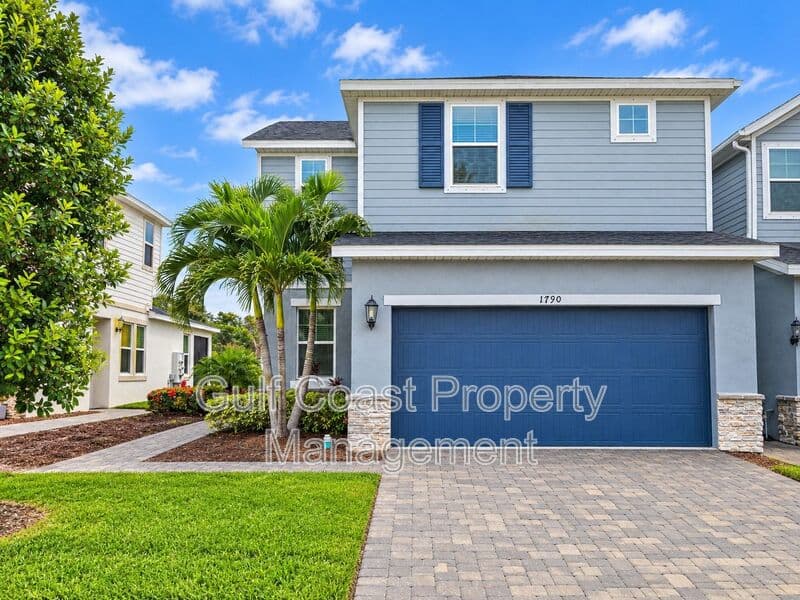Bradenton Townhome: 1790 Woodleaf Hammock Ct